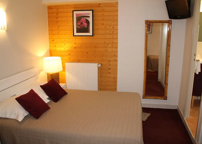 Riviere 2* Кастр